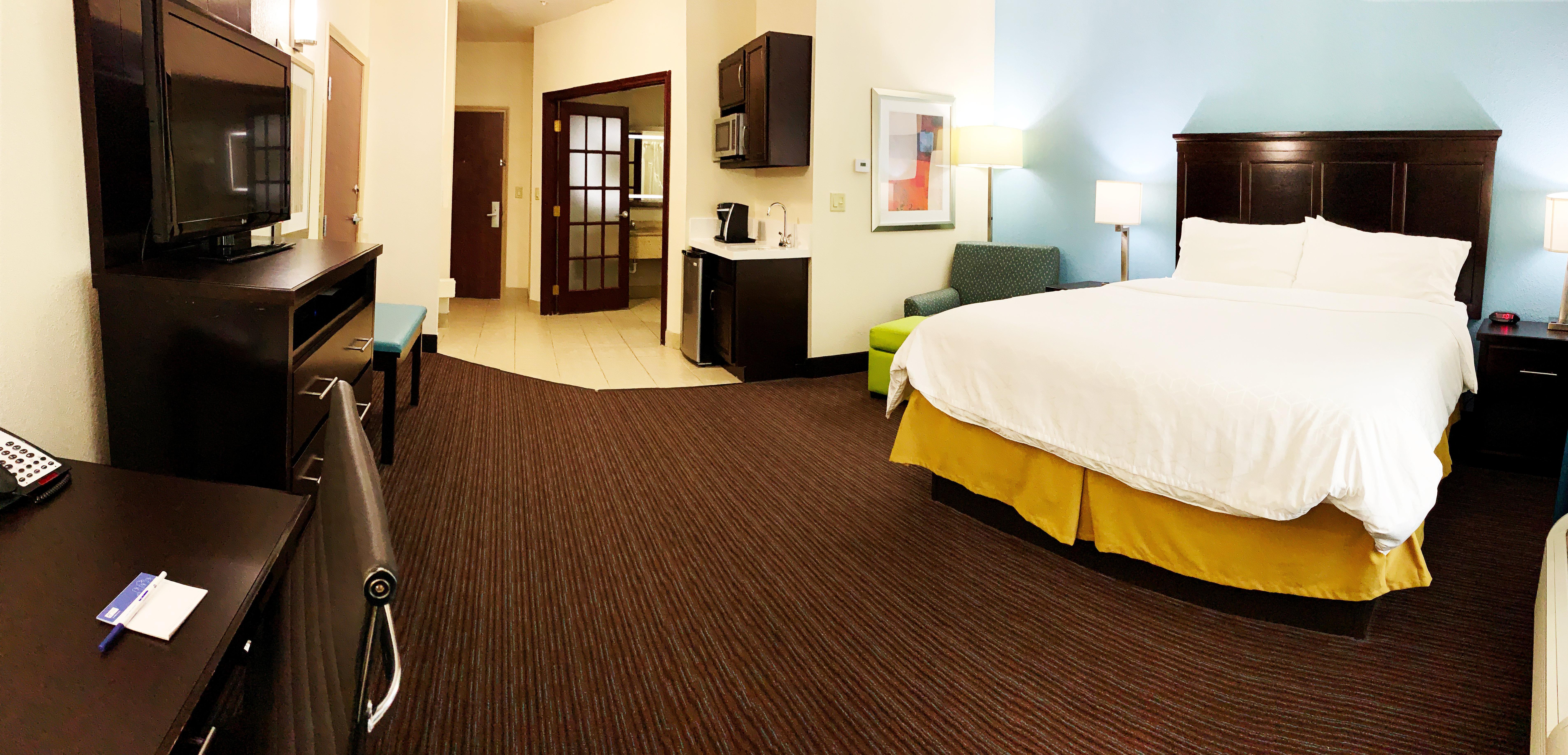 Holiday Inn Express Hotel & Suites Gainesville By Ihg Exterior foto